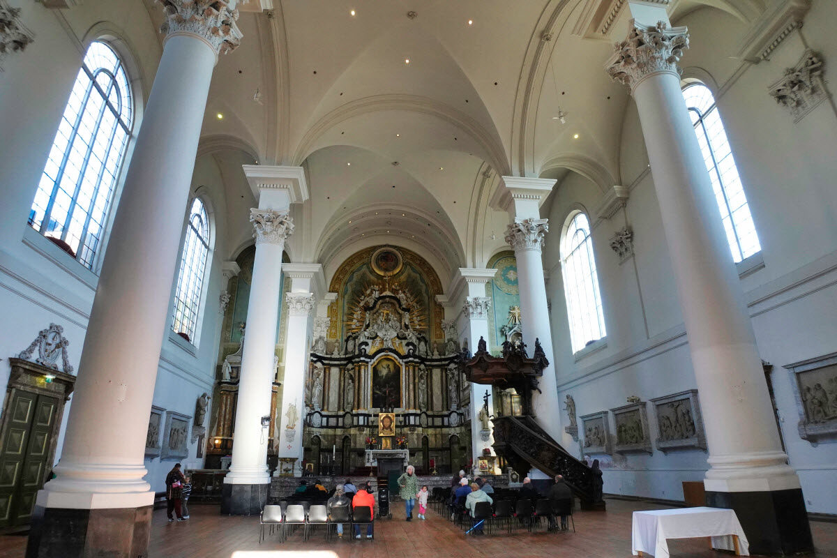 Mozes en Aäronkerk1